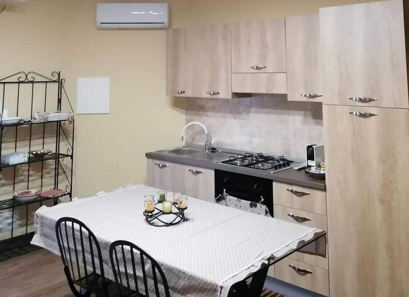 Kitchen Photo