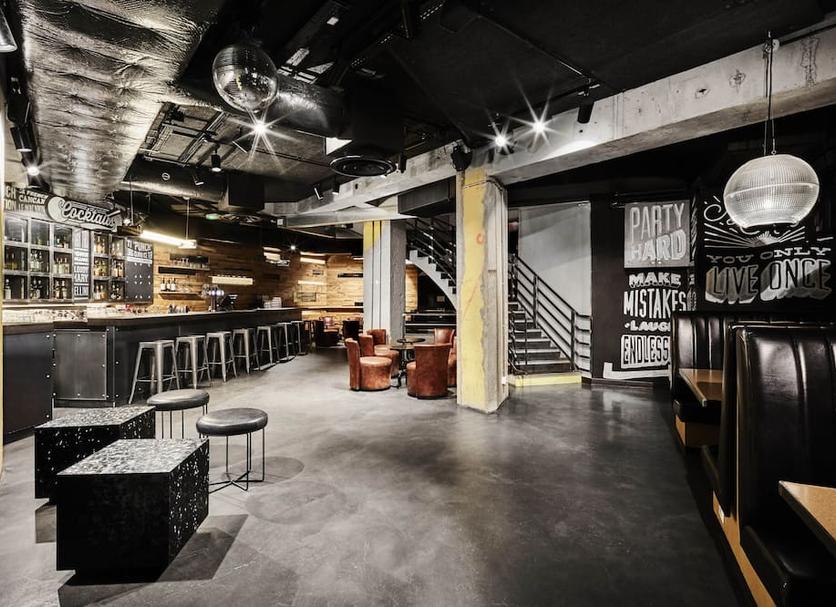 Bar Photo