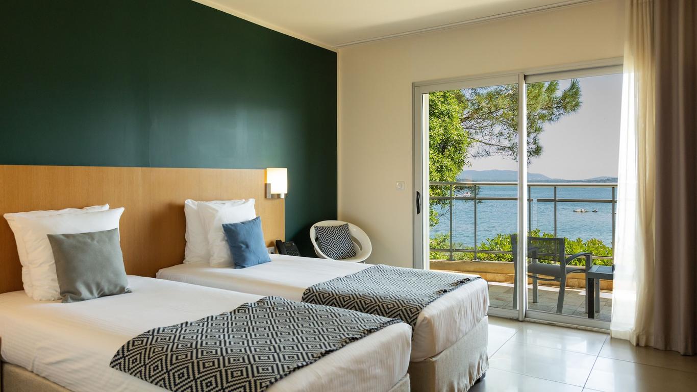 Hotel Costa Salina