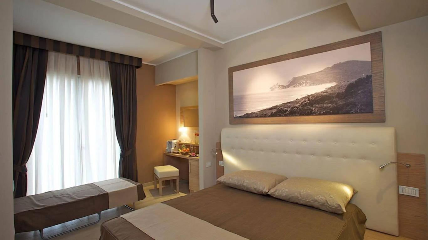 Hotel C'Era Una Volta