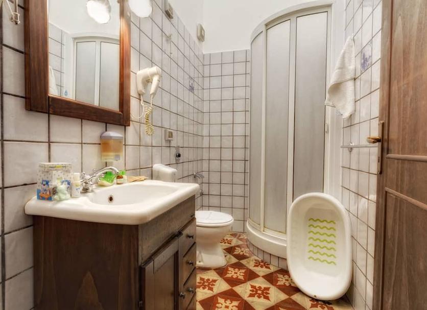 Bathroom Photo