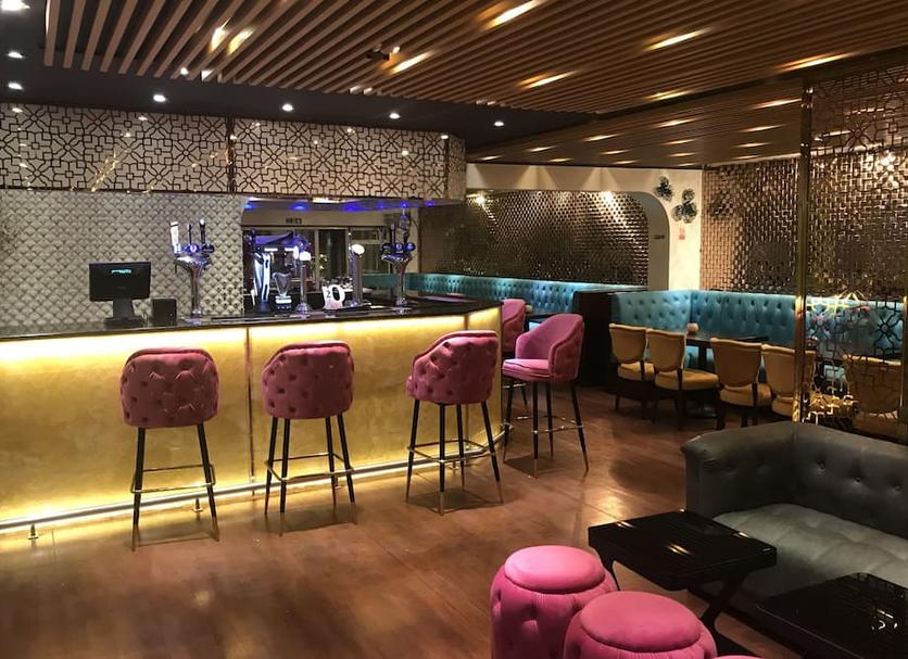 Bar Photo
