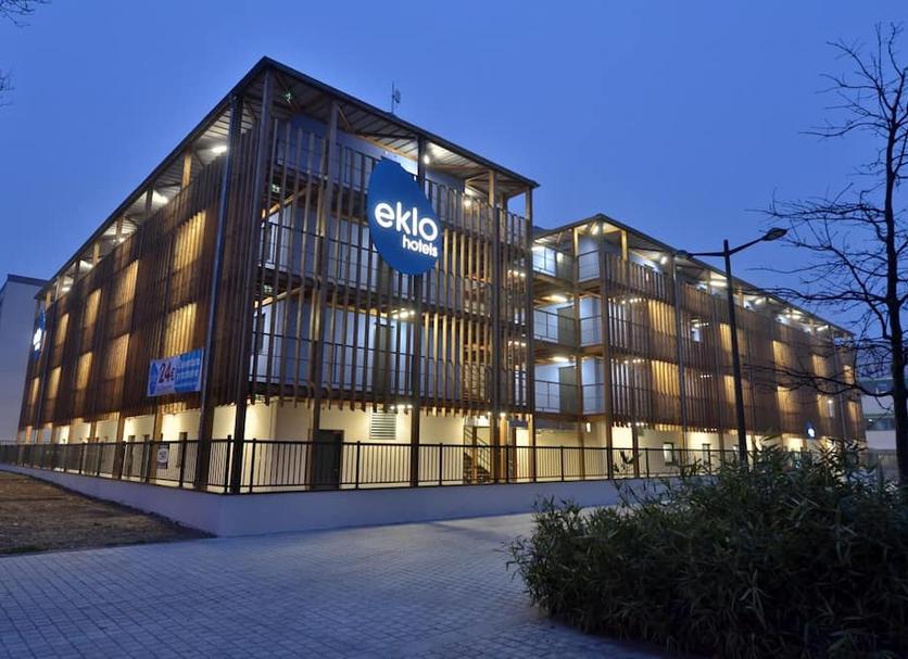 Building Photo