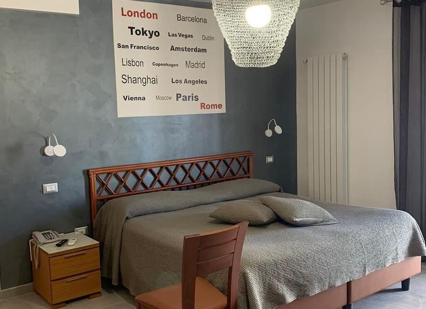 Bedroom Photo