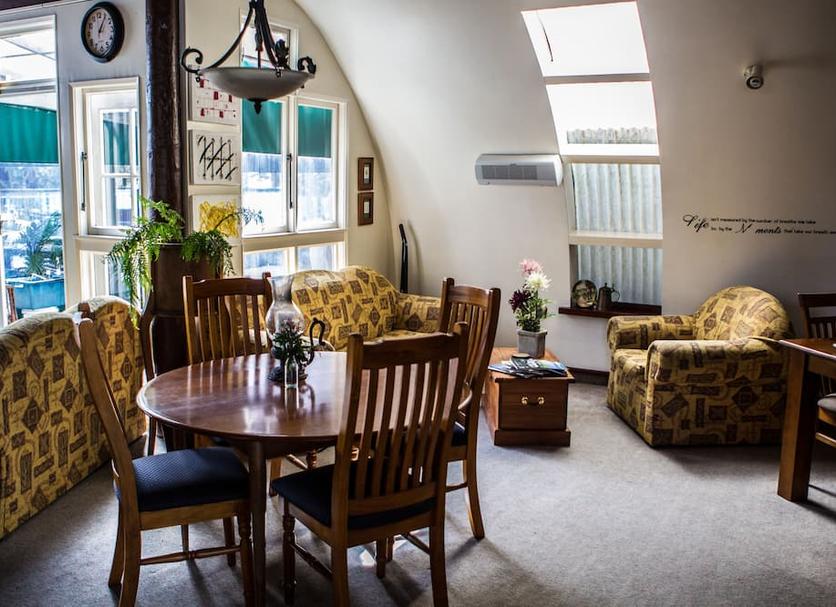 Dining room Photo