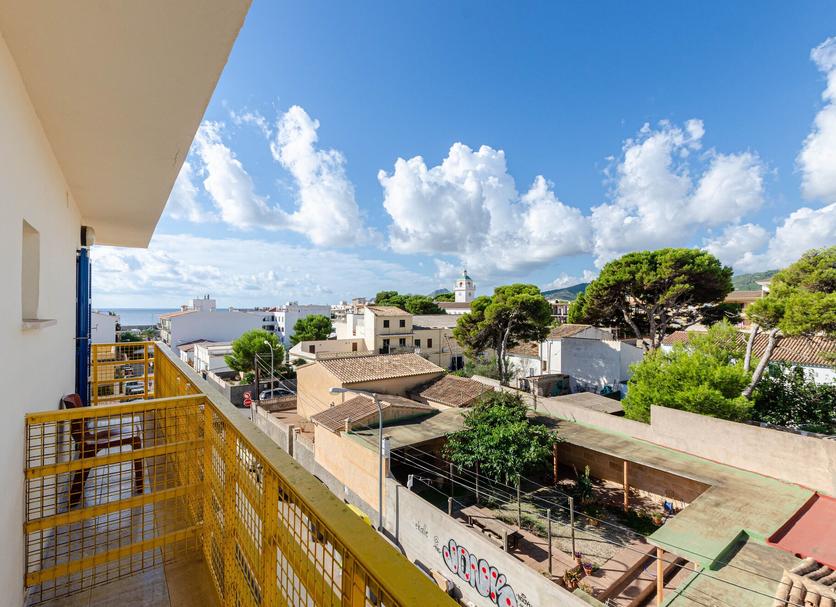Balcony Photo