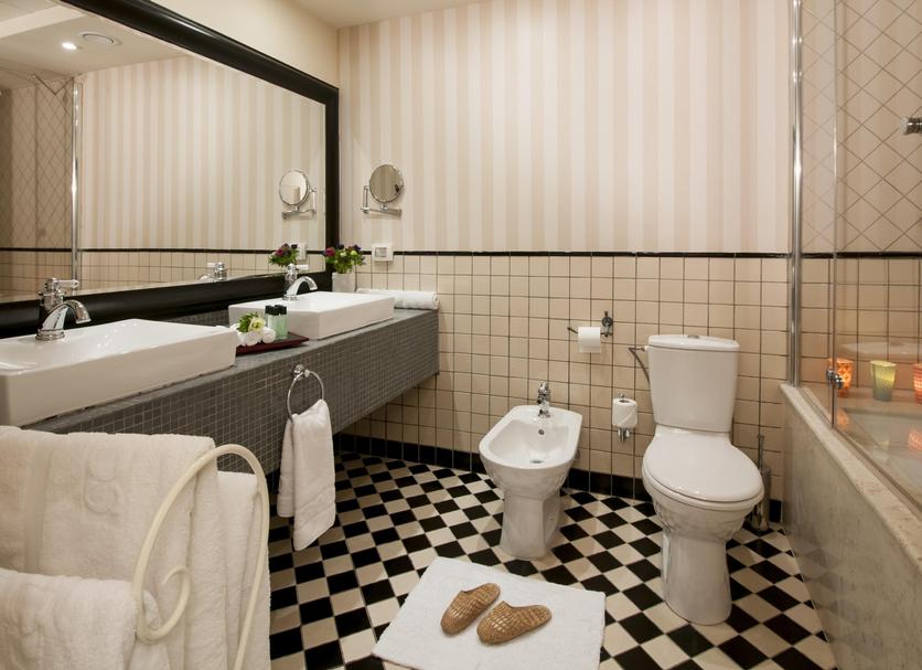 Bathroom Photo