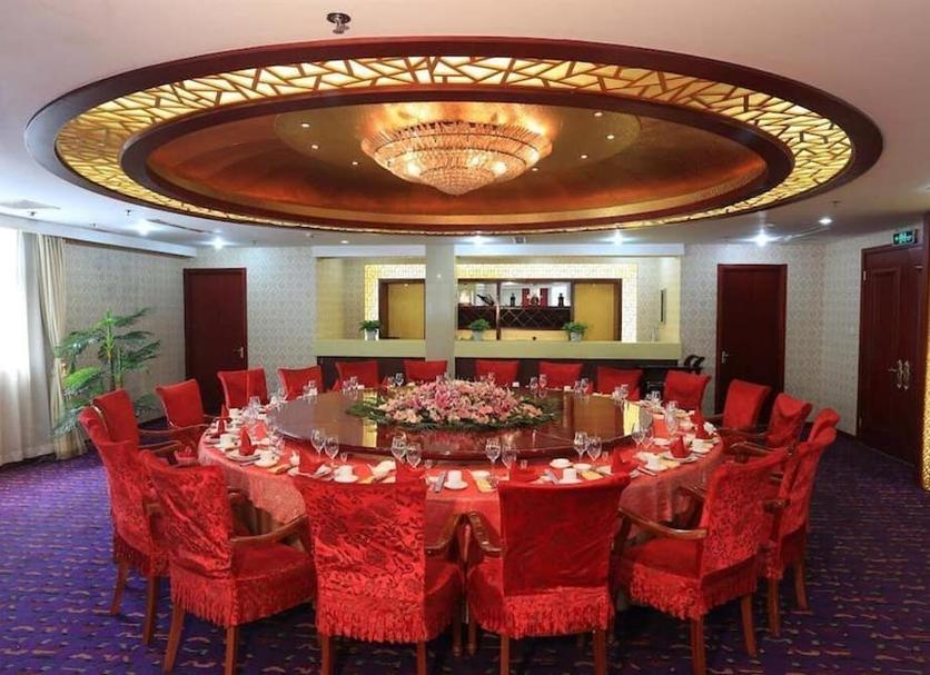 Banquet hall Photo