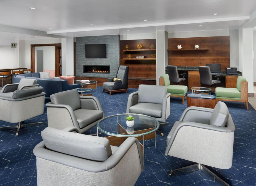 Lounge Photo