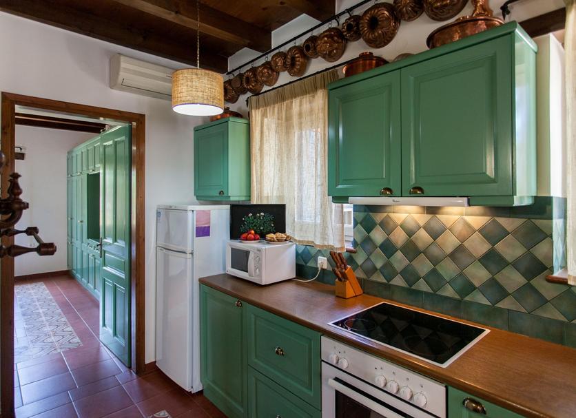 Kitchen Photo