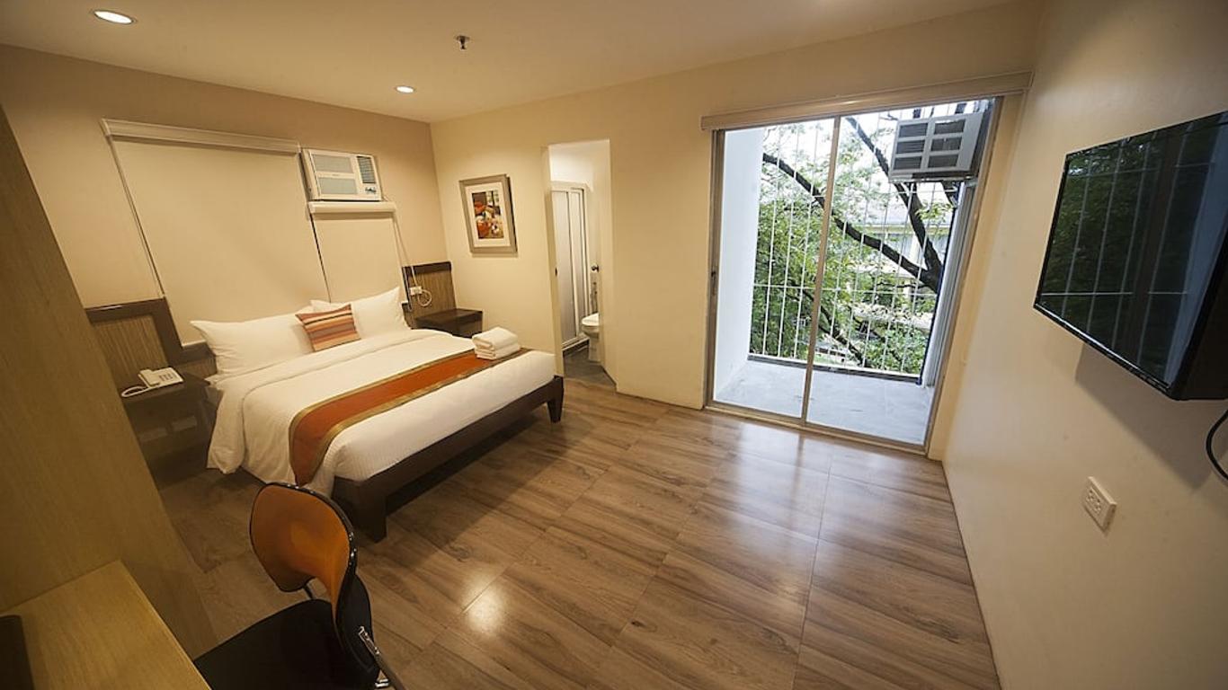 Ns Royal Hotel