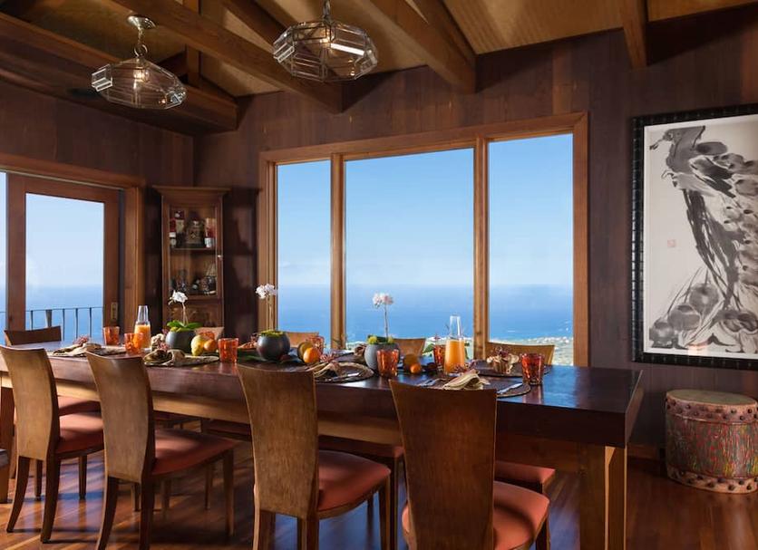 Dining room Photo