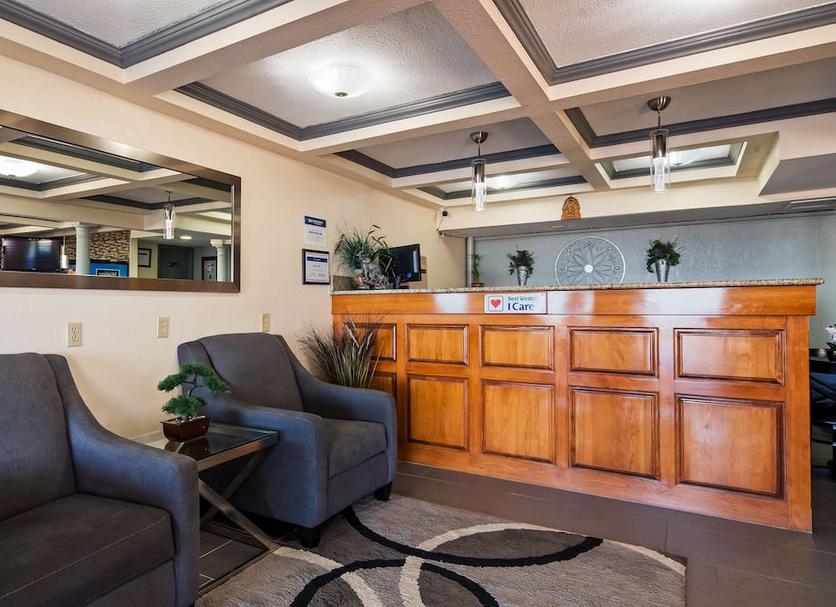 Front desk Photo