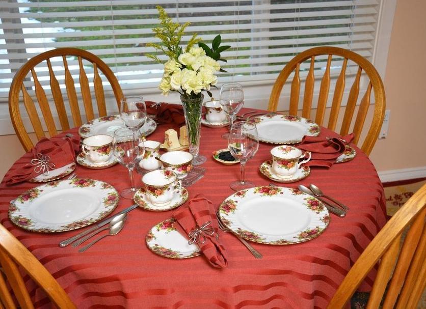 Dining room Photo