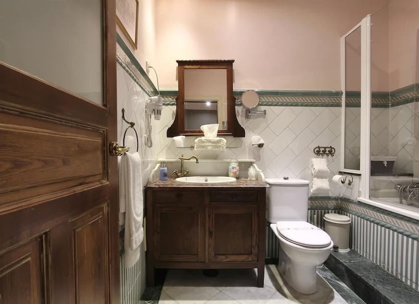 Bathroom Photo