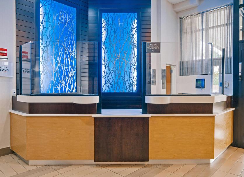 Front desk Photo