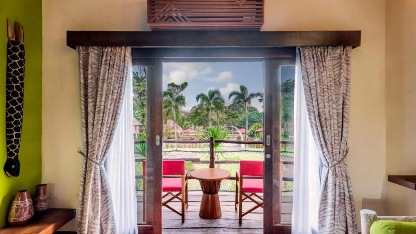 Mara River Safari Lodge