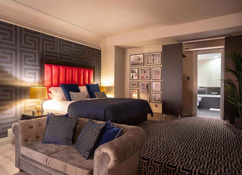 Bedroom Photo