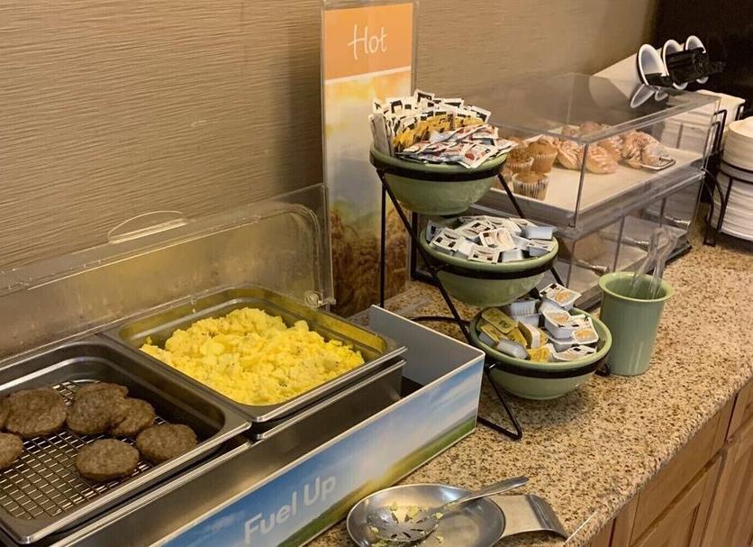 Buffet Photo