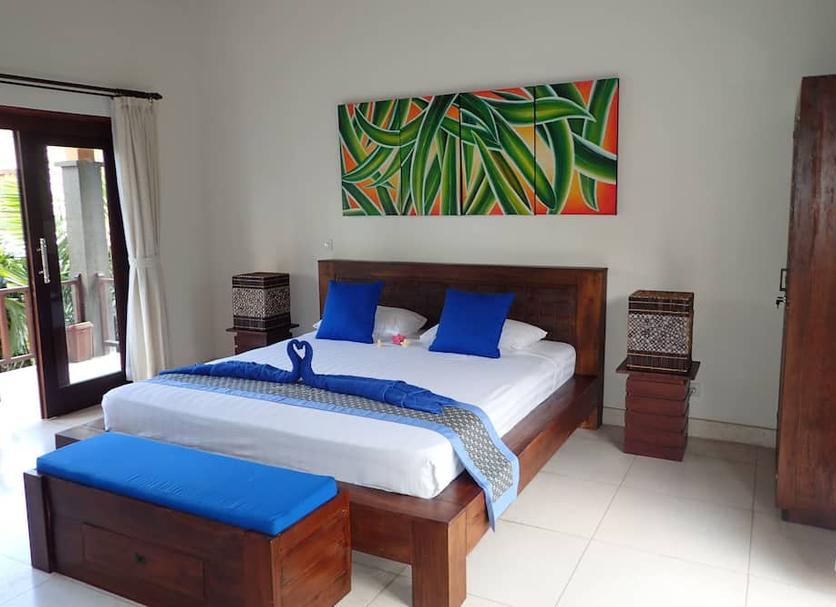 Bedroom Photo