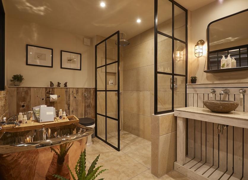 Bathroom Photo