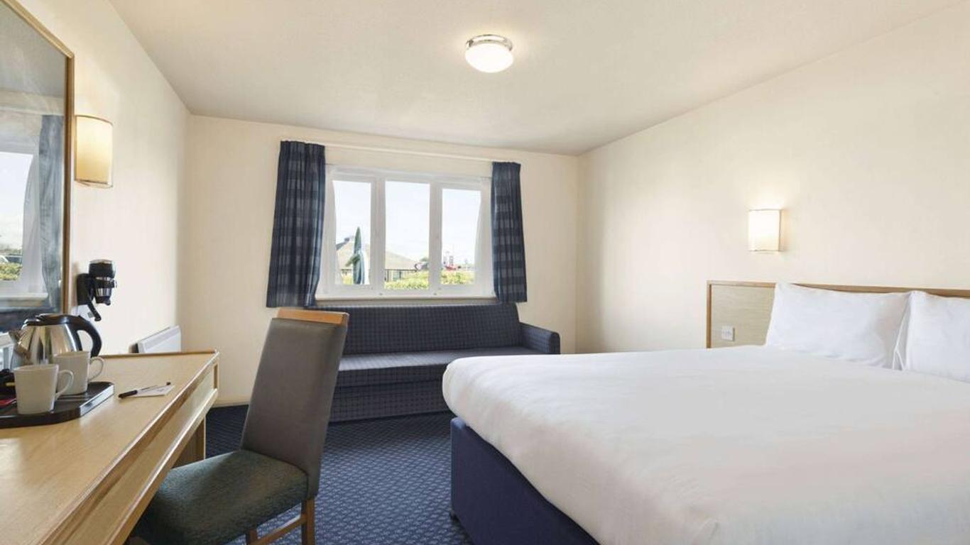 Days Inn by Wyndham Sutton Scotney North