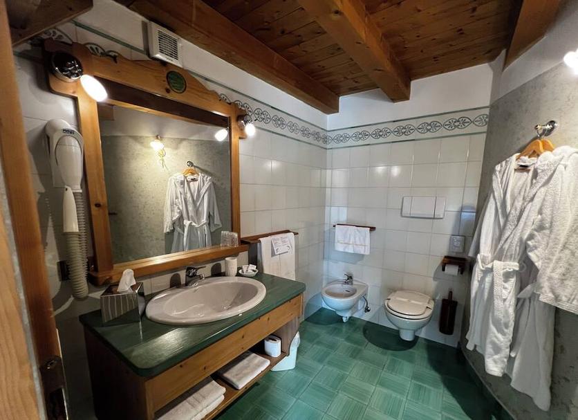 Bathroom Photo