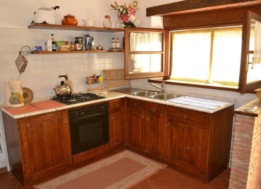 Kitchen Photo