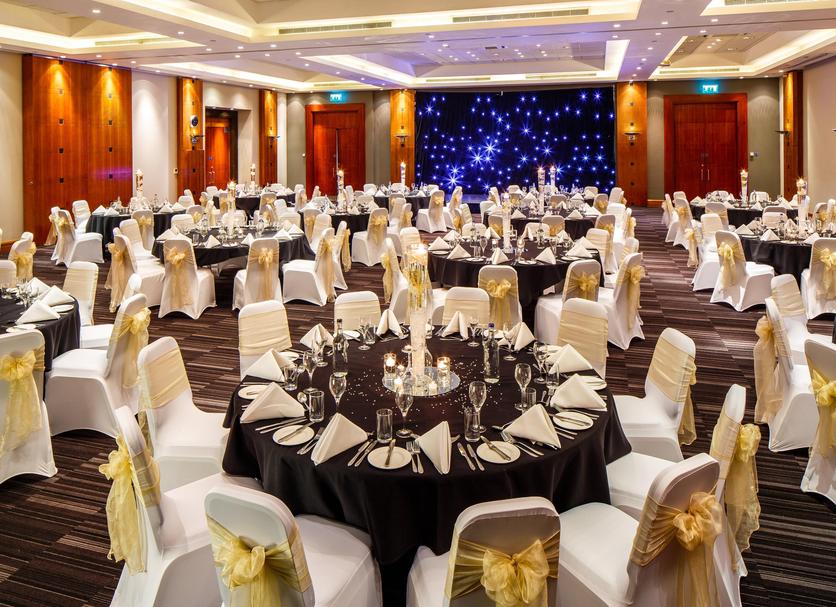 Banquet hall Photo