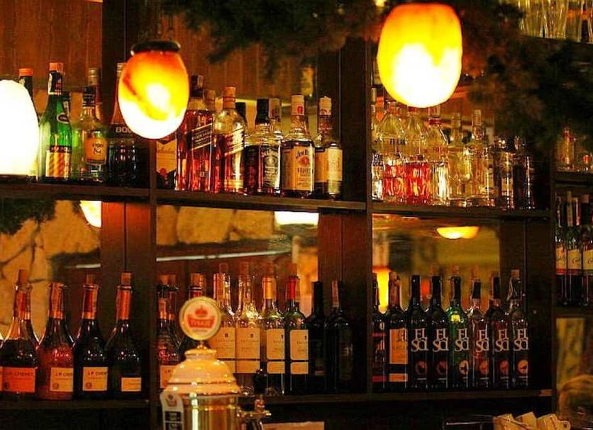 Bar Photo