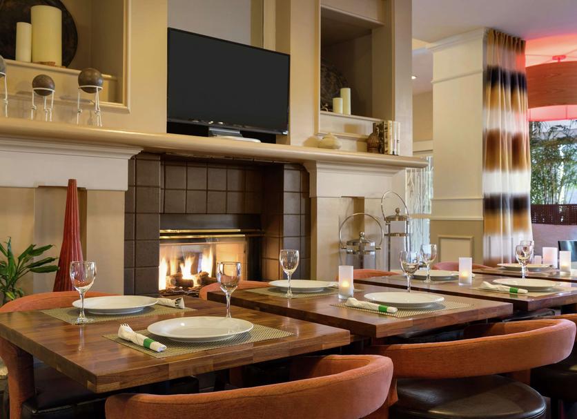 Dining room Photo