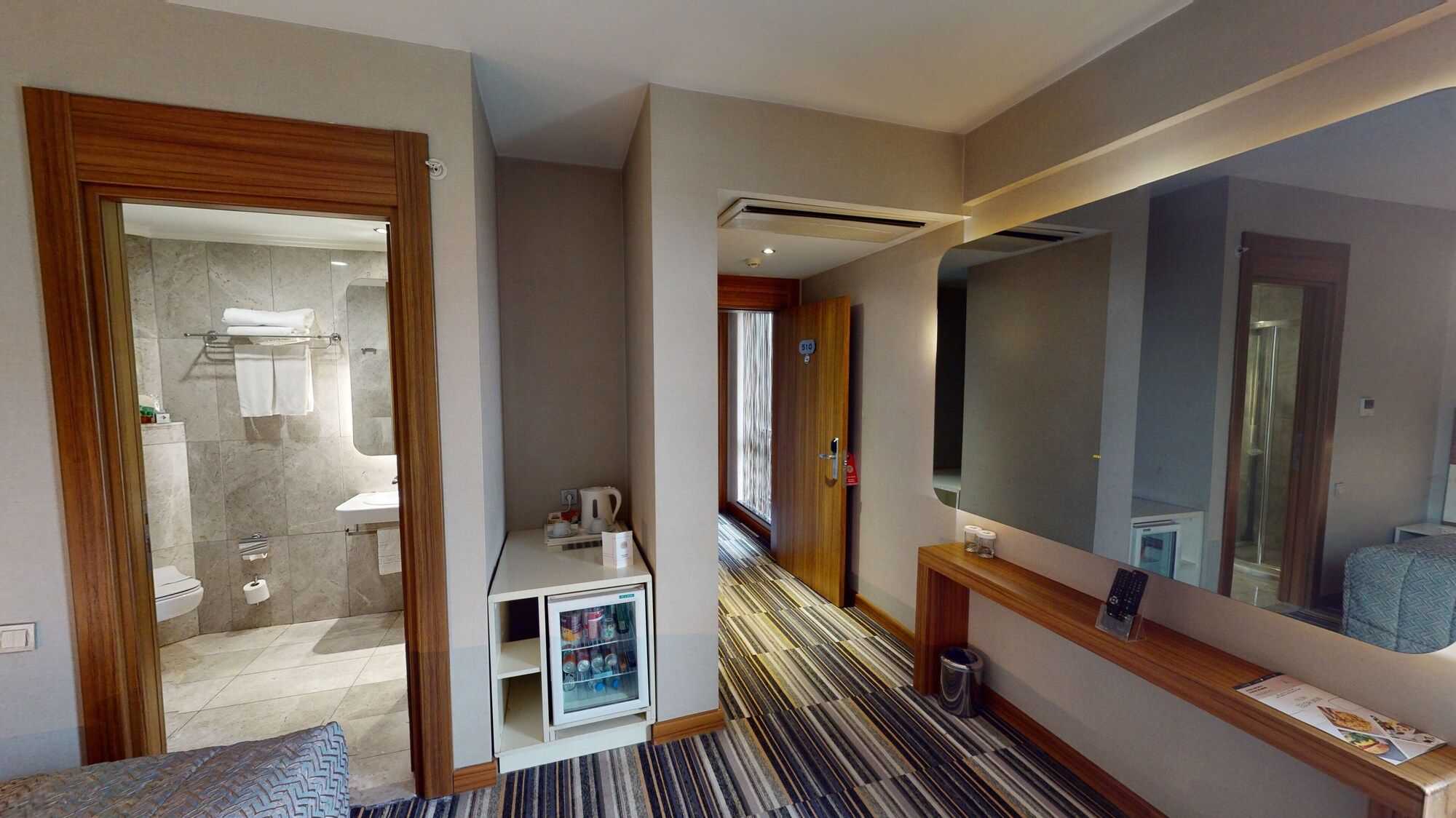 Room amenity