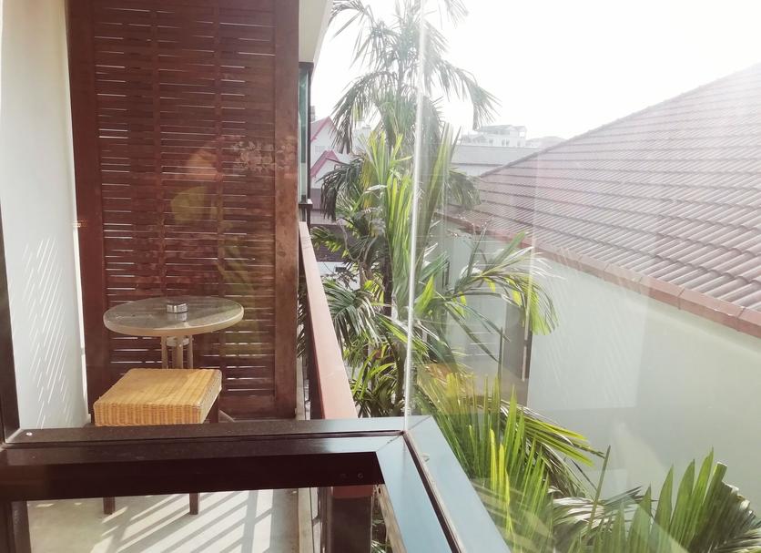 Balcony Photo