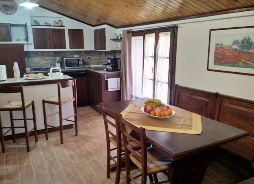 Kitchen Photo