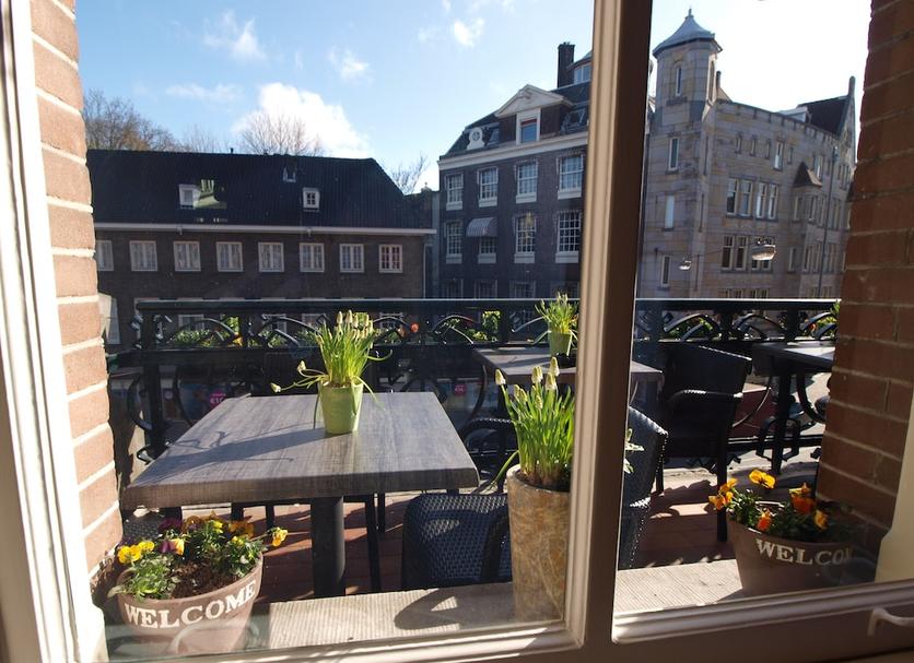 Balcony Photo