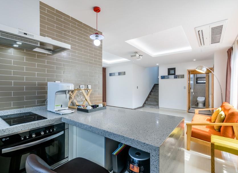 Kitchen Photo