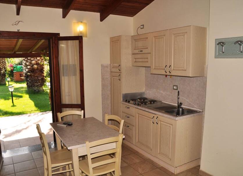 Kitchen Photo