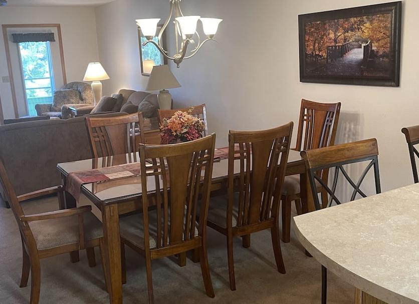 Dining room Photo