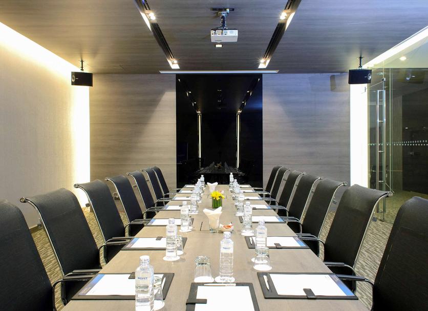 Conference room Photo