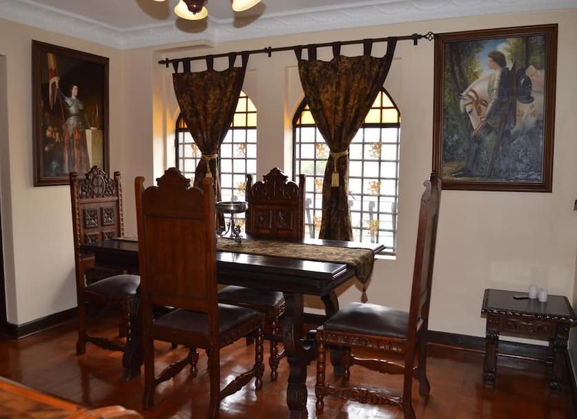 Dining room Photo