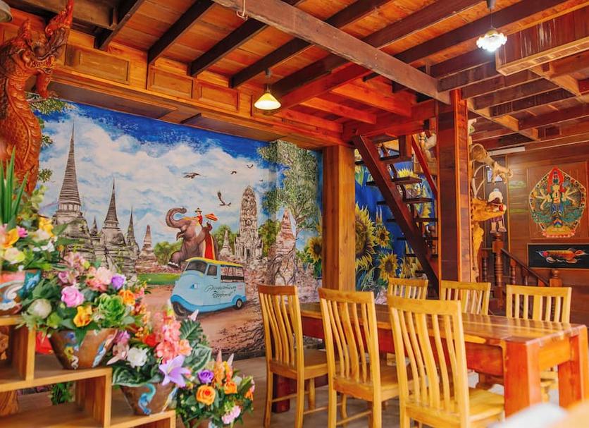 Dining room Photo