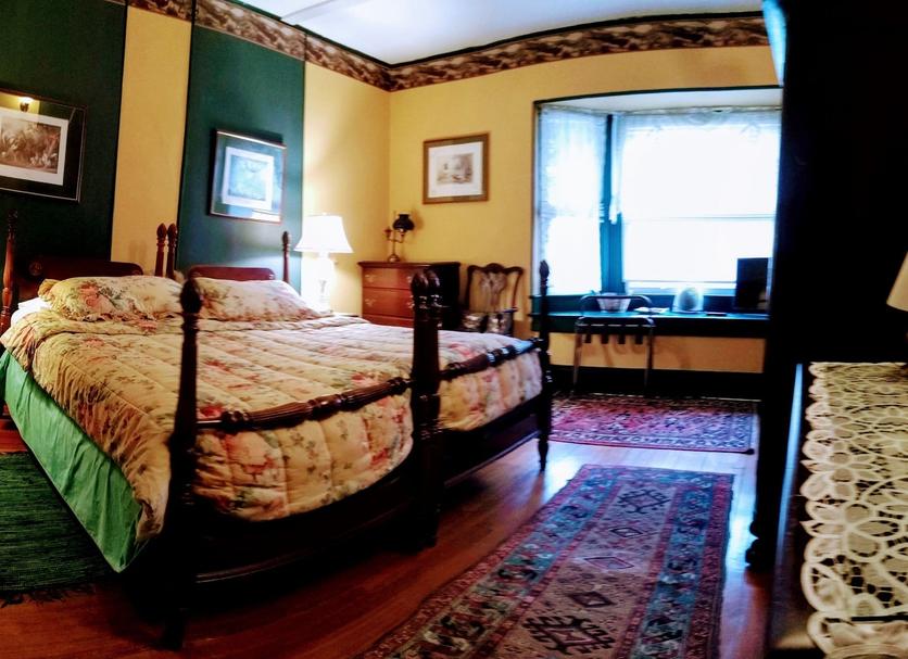 Bedroom Photo
