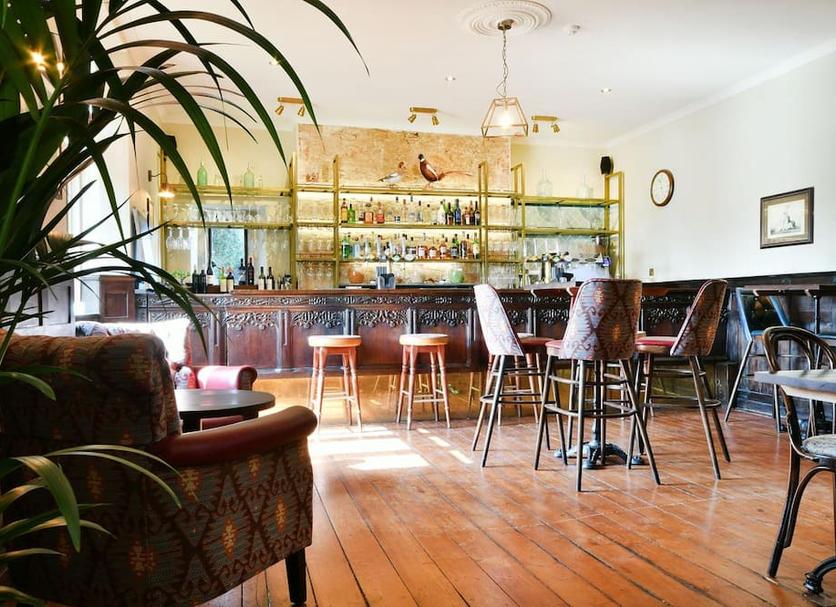 Bar Photo