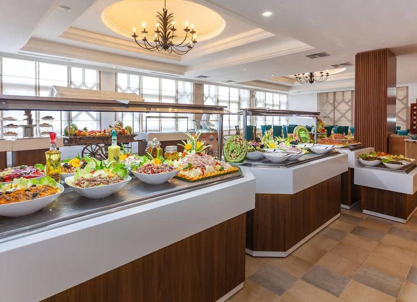 Buffet Photo