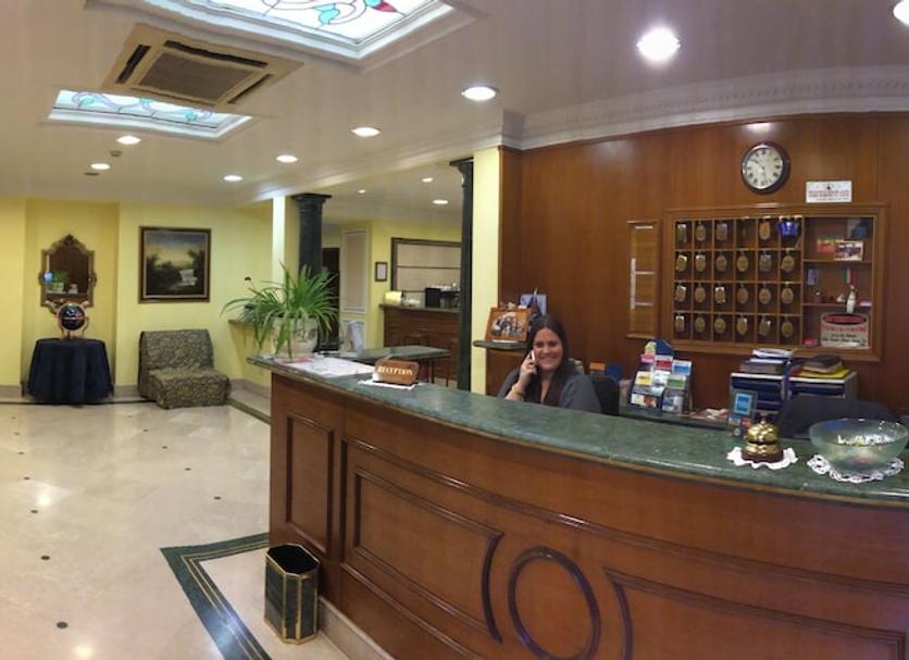Front desk Photo