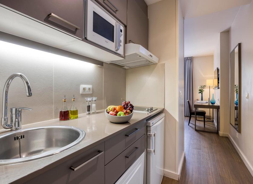 Kitchen Photo