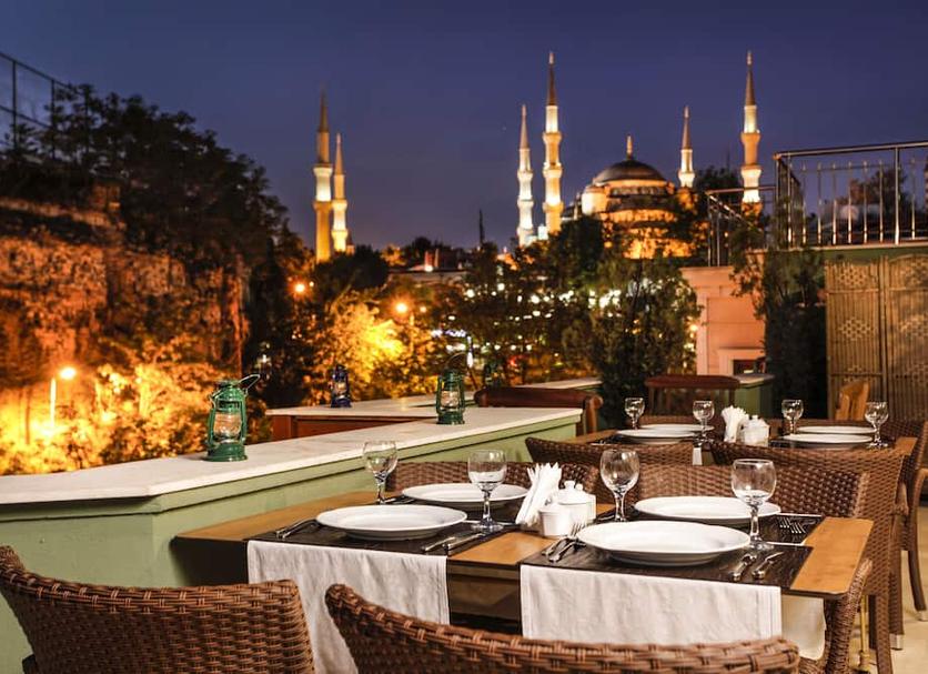 Restaurant Photo