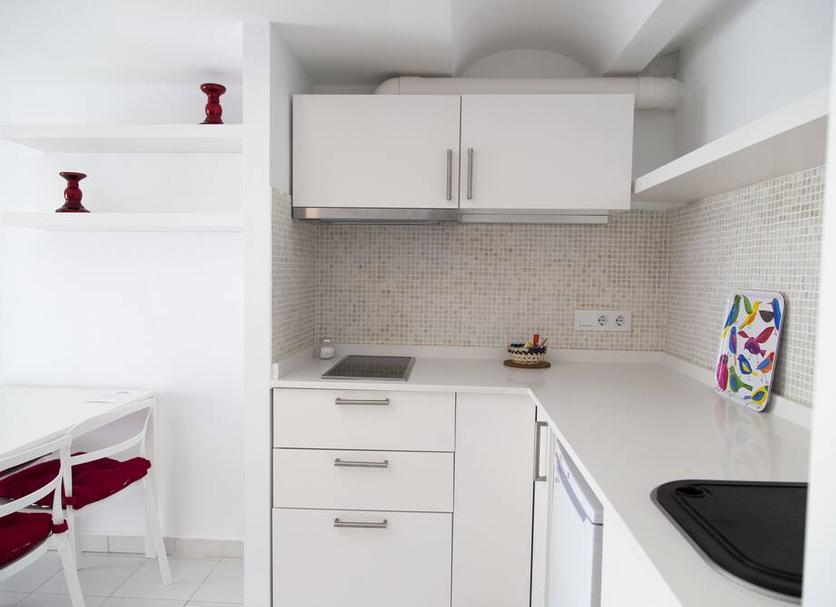 Kitchen Photo