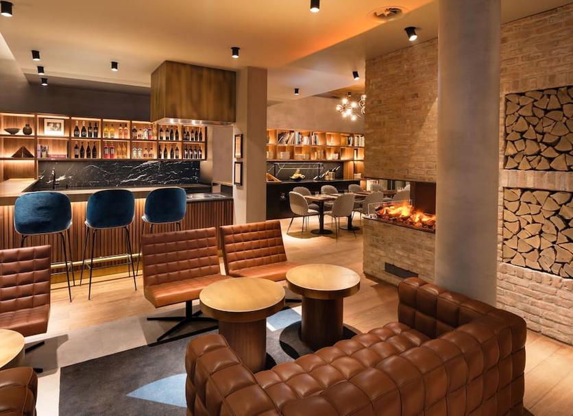 Bar Photo