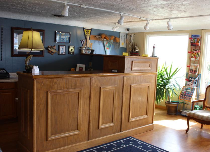 Front desk Photo